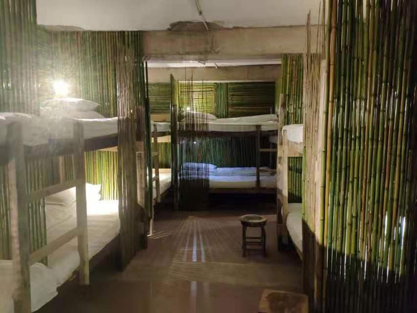 Green Hostel & Sunny Guesthouse Yuanyang  Exterior photo